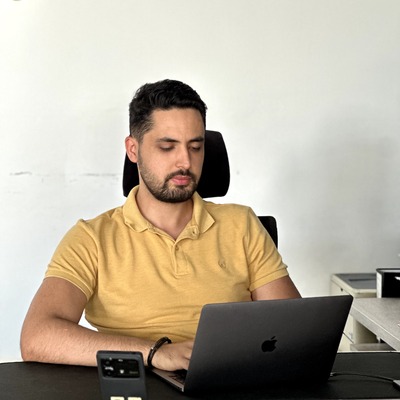 İsmail A&Ccedil;IKY&Uuml;REK